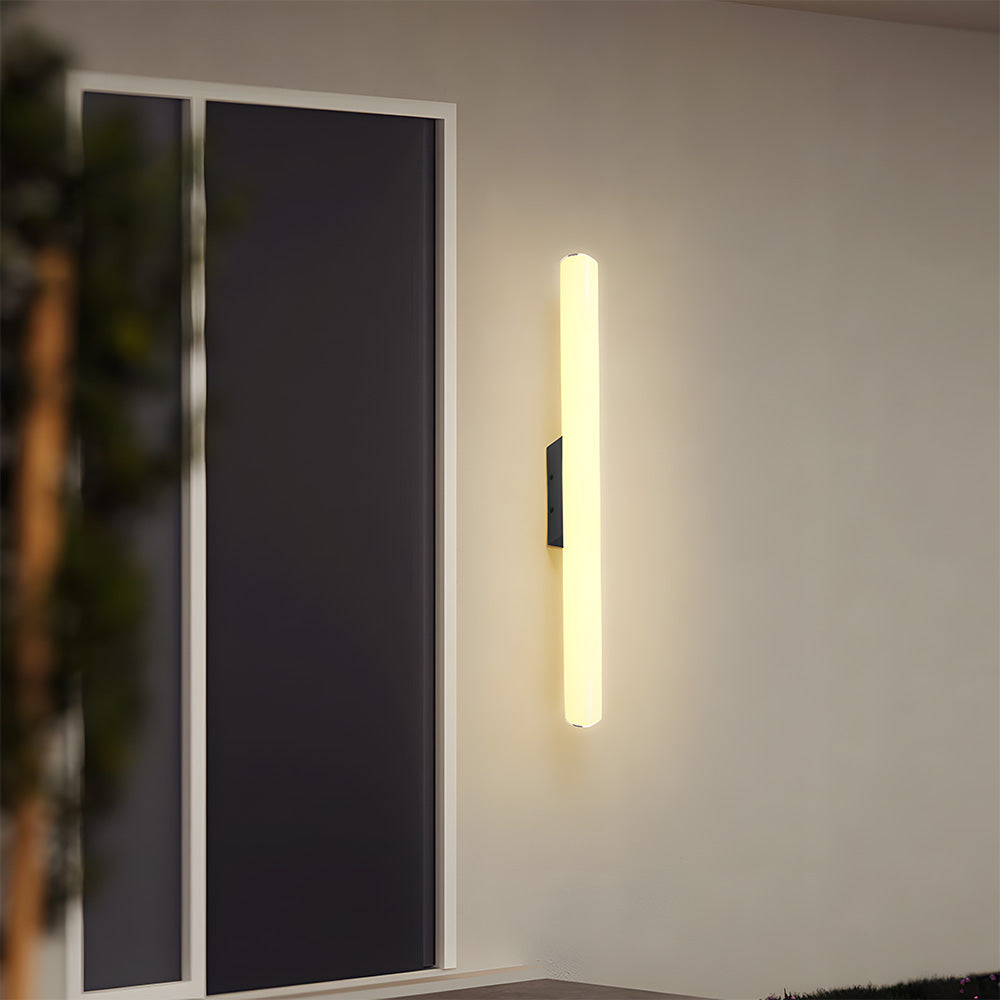 Olyo LED Outdoor Wall Light
