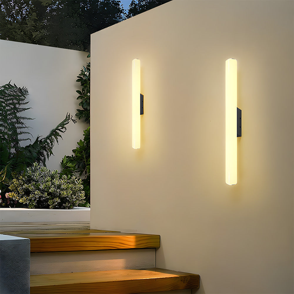 Olyo LED Outdoor Wall Light