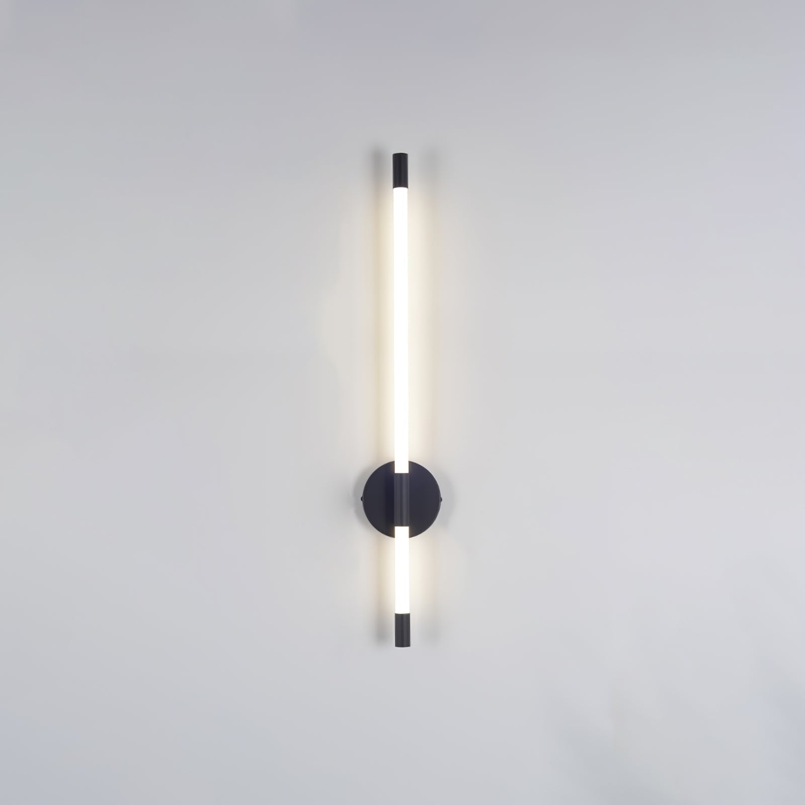 Moneve Wall Light