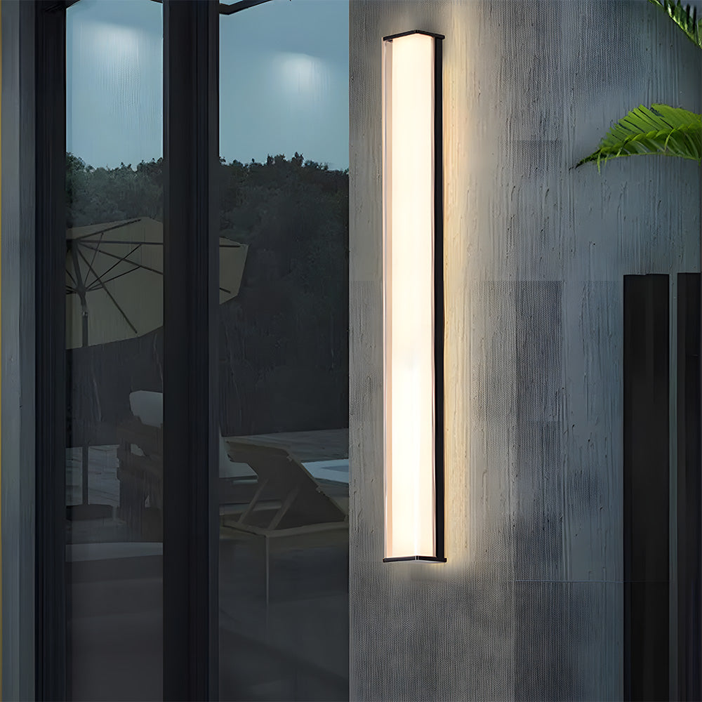 Ruviano Outdoor Wall Light