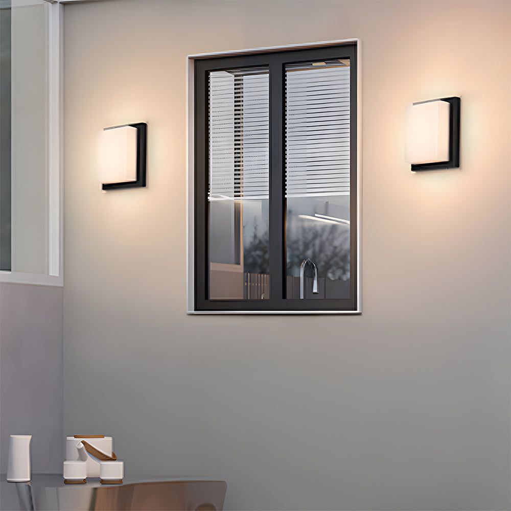 Andera Outdoor Wall Light