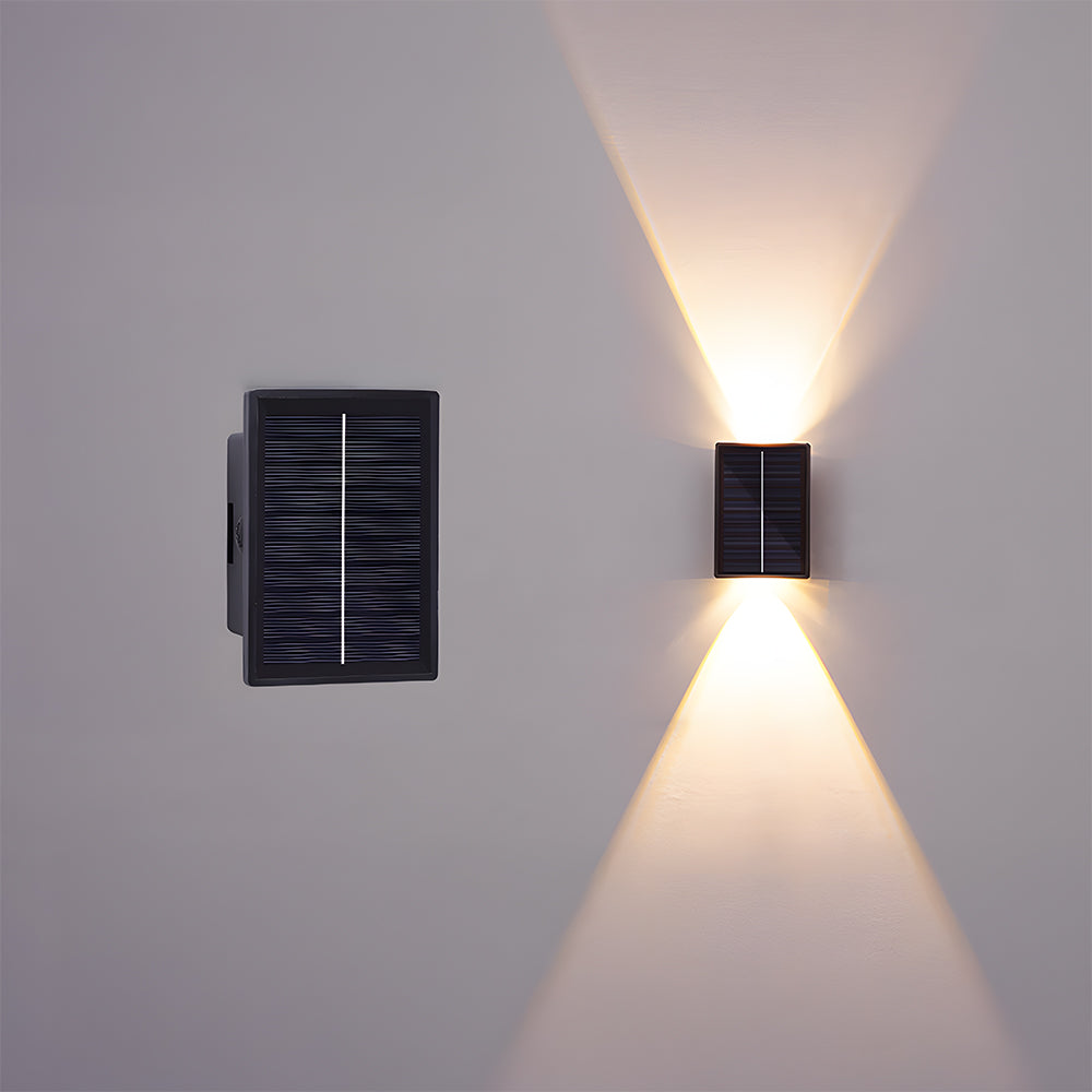 Quiloro Outdoor Wall Light