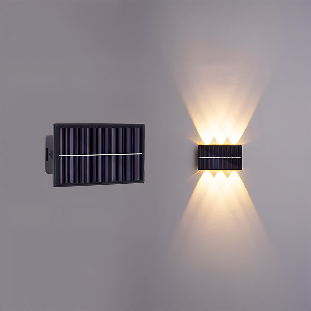 Quiloro Outdoor Wall Light