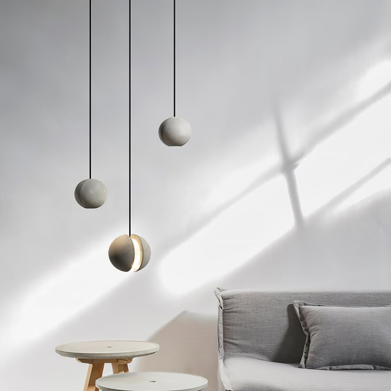 Devalo Pendant Light