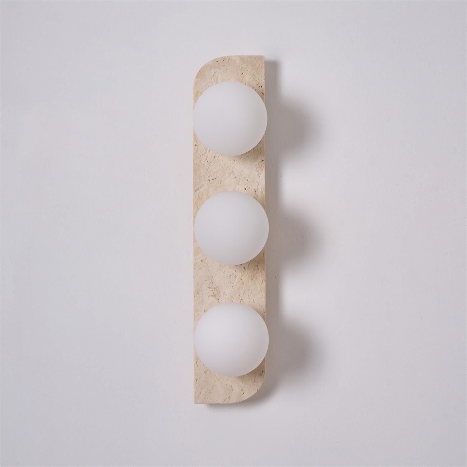 Pellune Wall Light