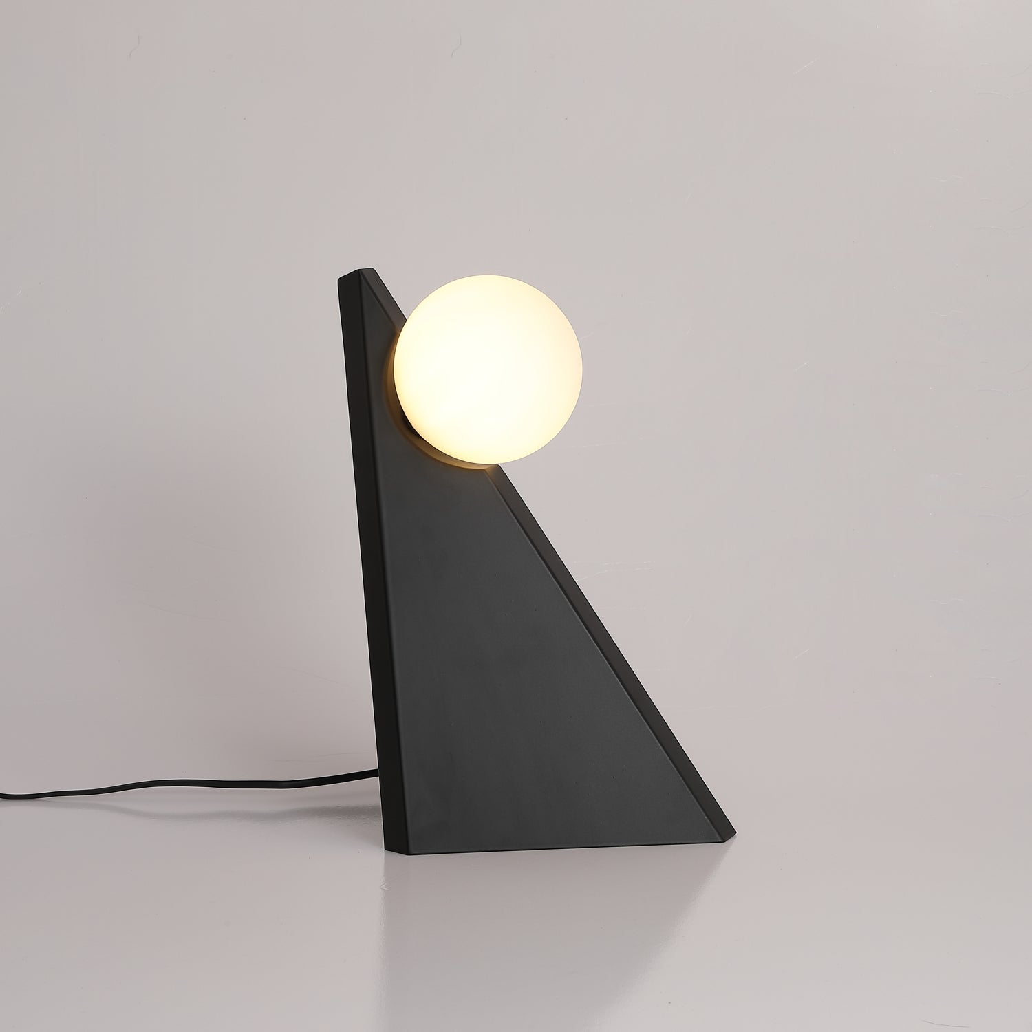 Royan Table Lamp