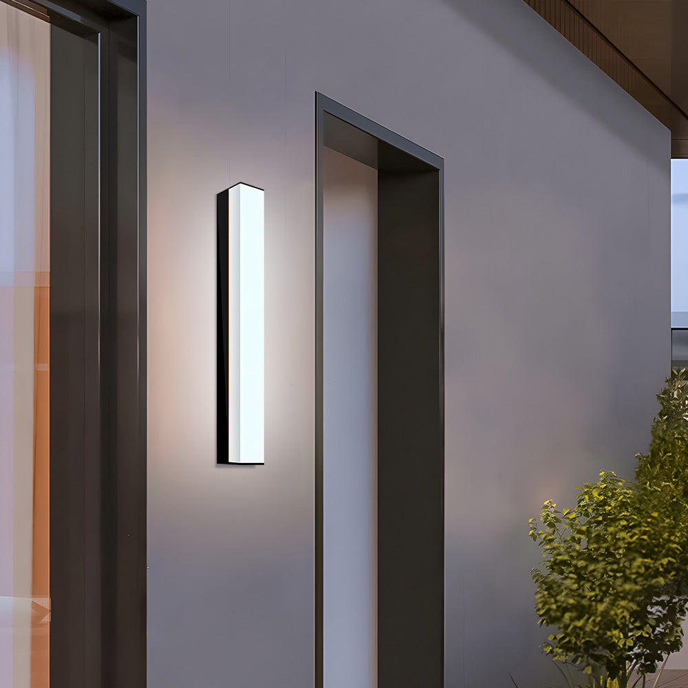 Ventara Wall Light For Outdoor