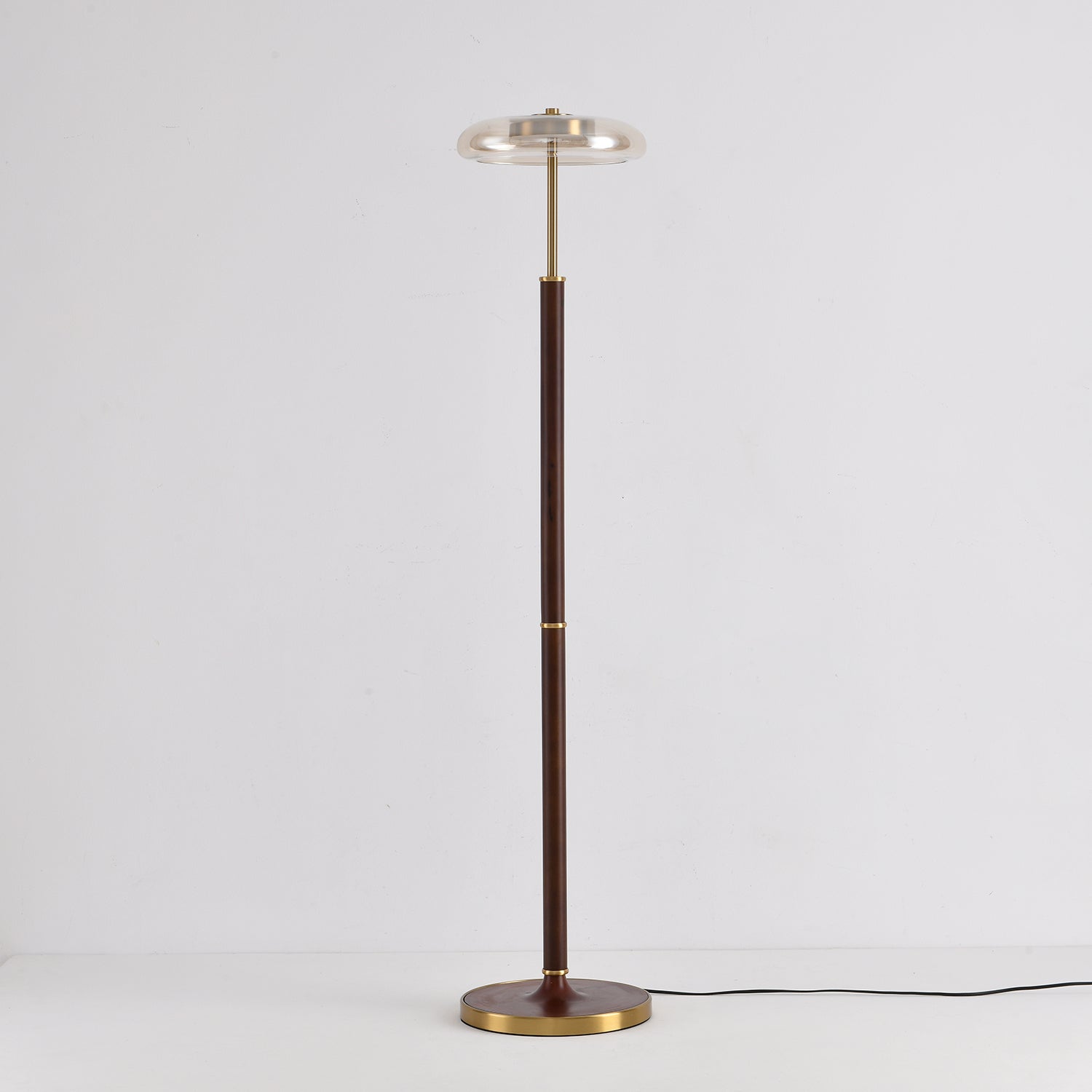 Mentolis Floor Lamp