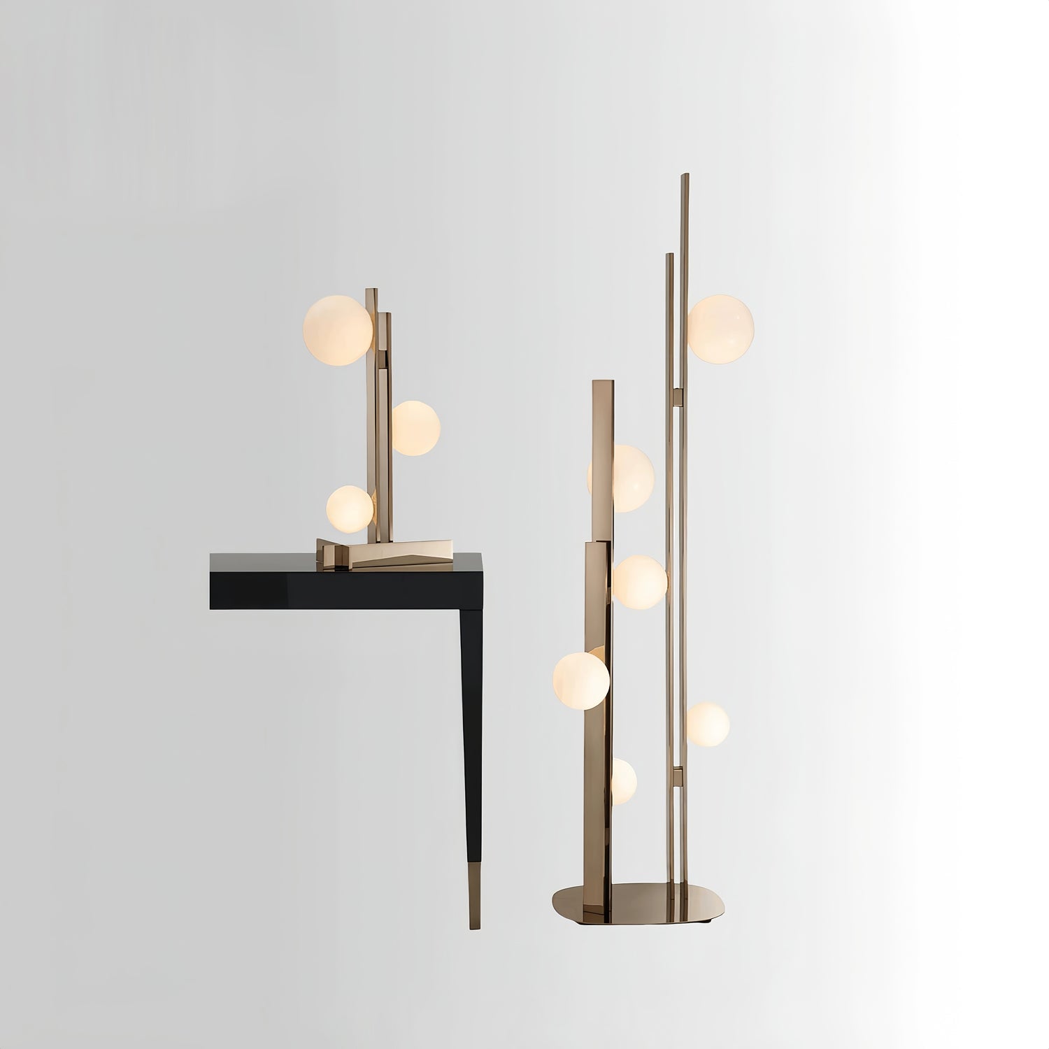 Pevosa Floor Lamp
