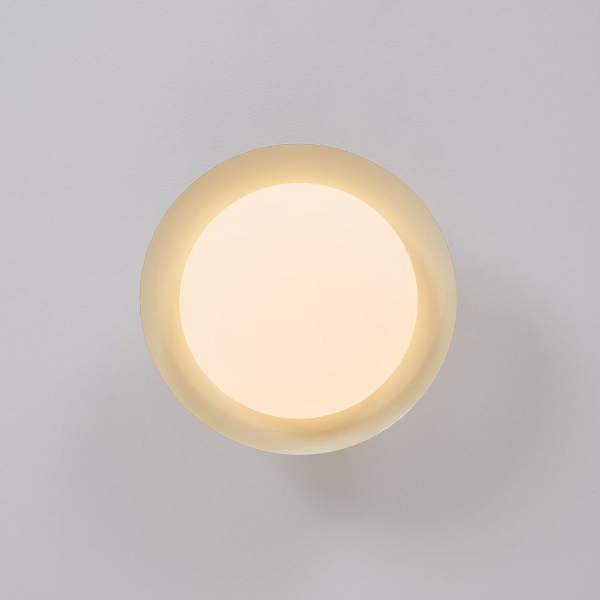 Jivo Outdoor Ceiling Light