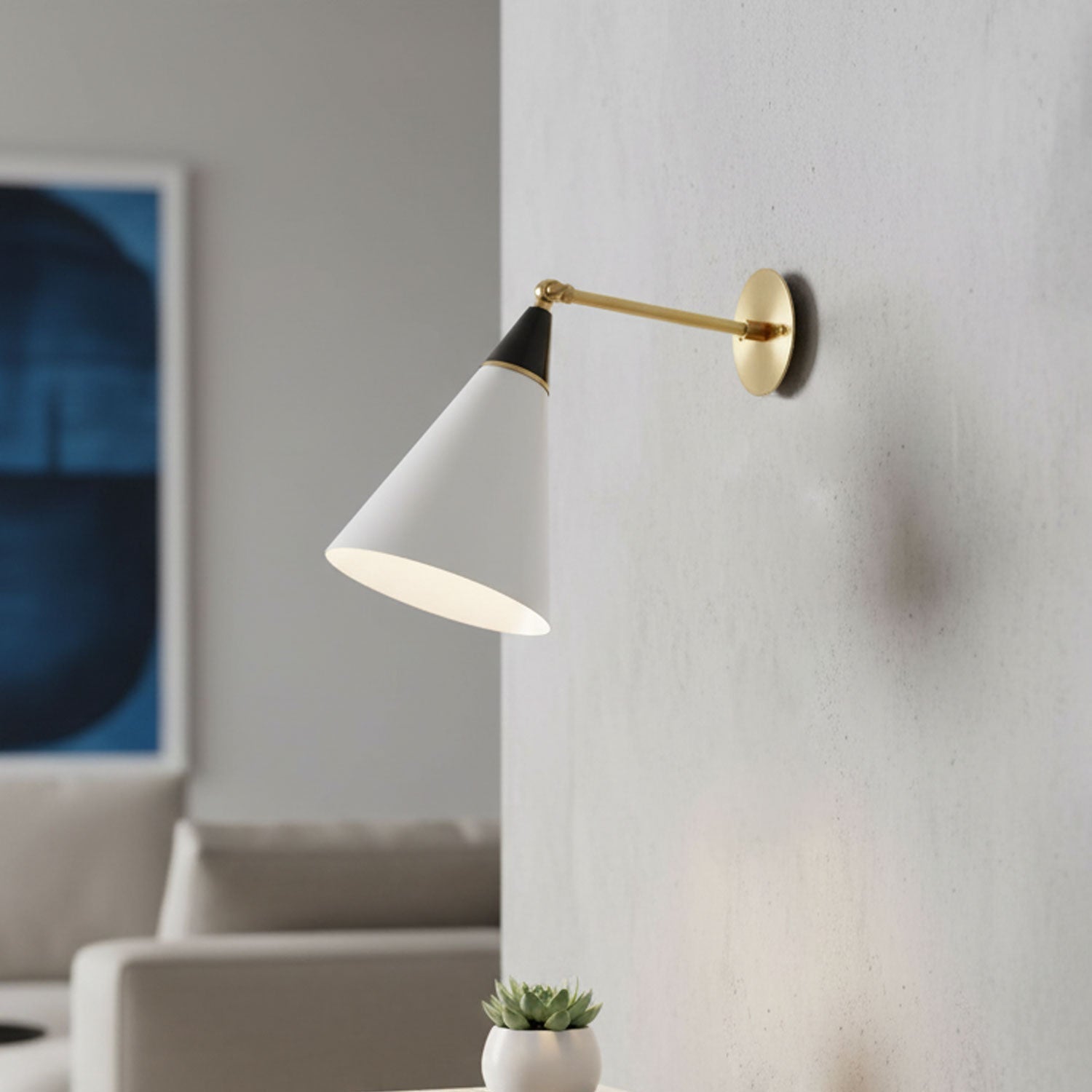 Mauge Wall Light