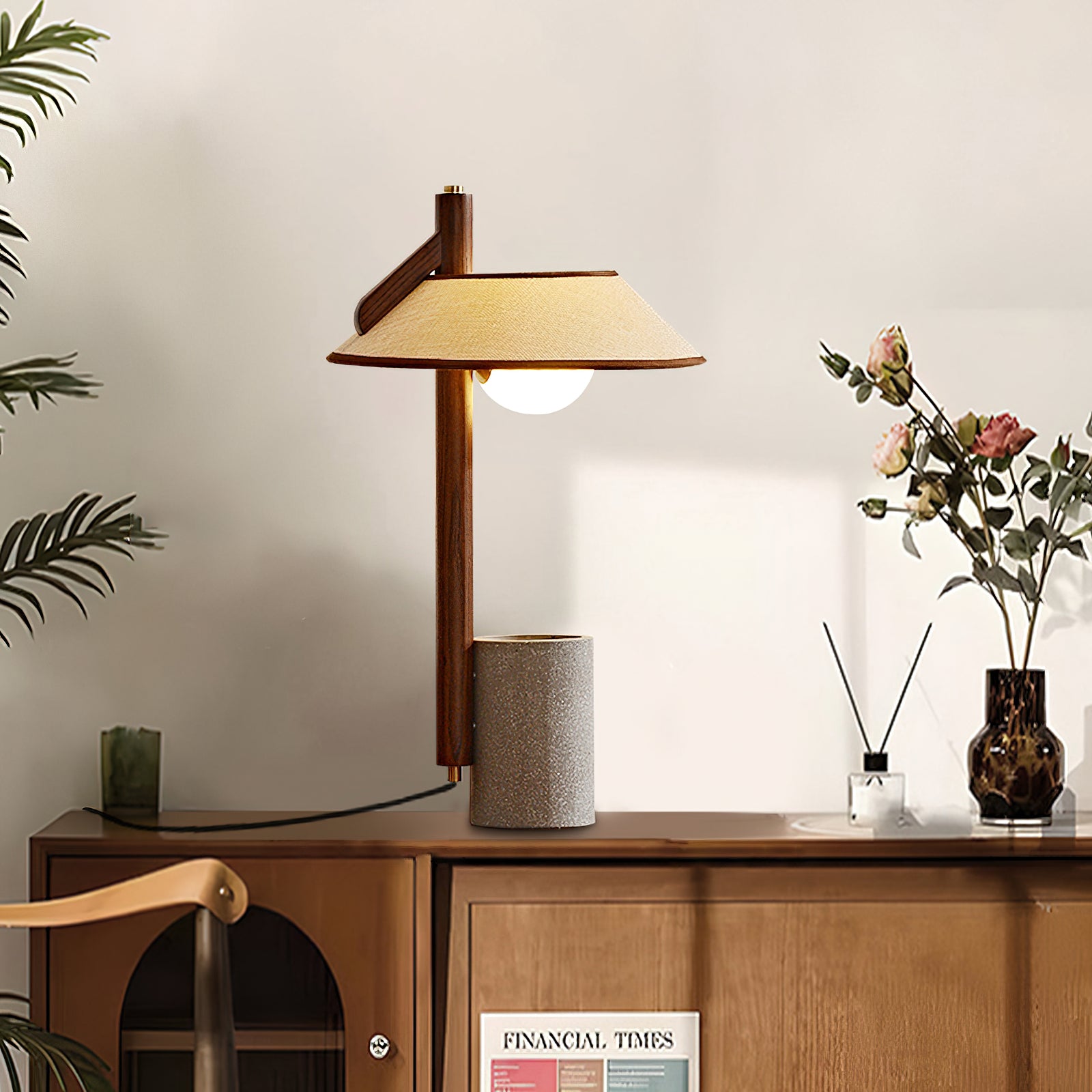 Pinoca Table Lamp