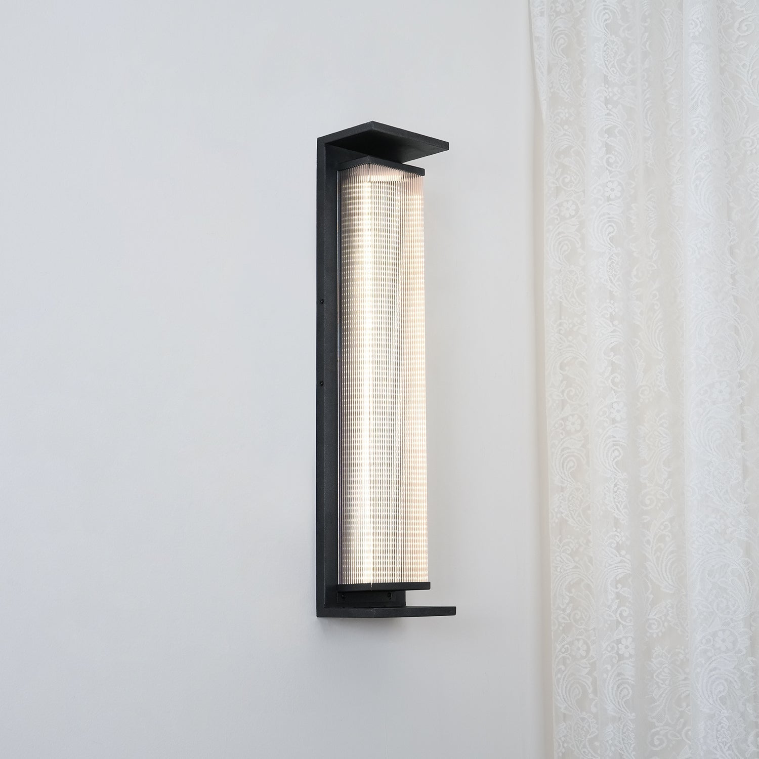 Tolani Outdoor Wall Light