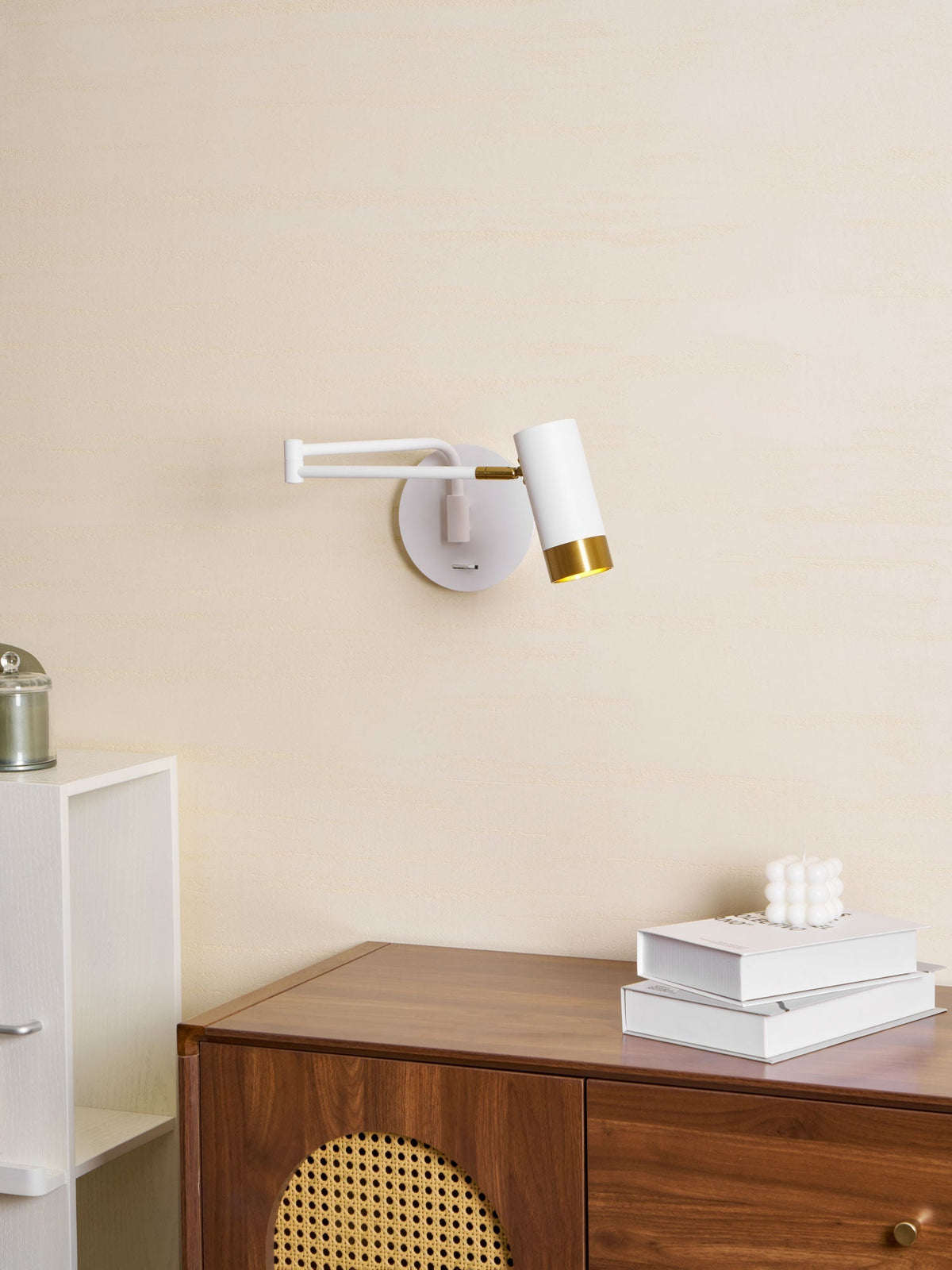 Ponari Linear Wall Light