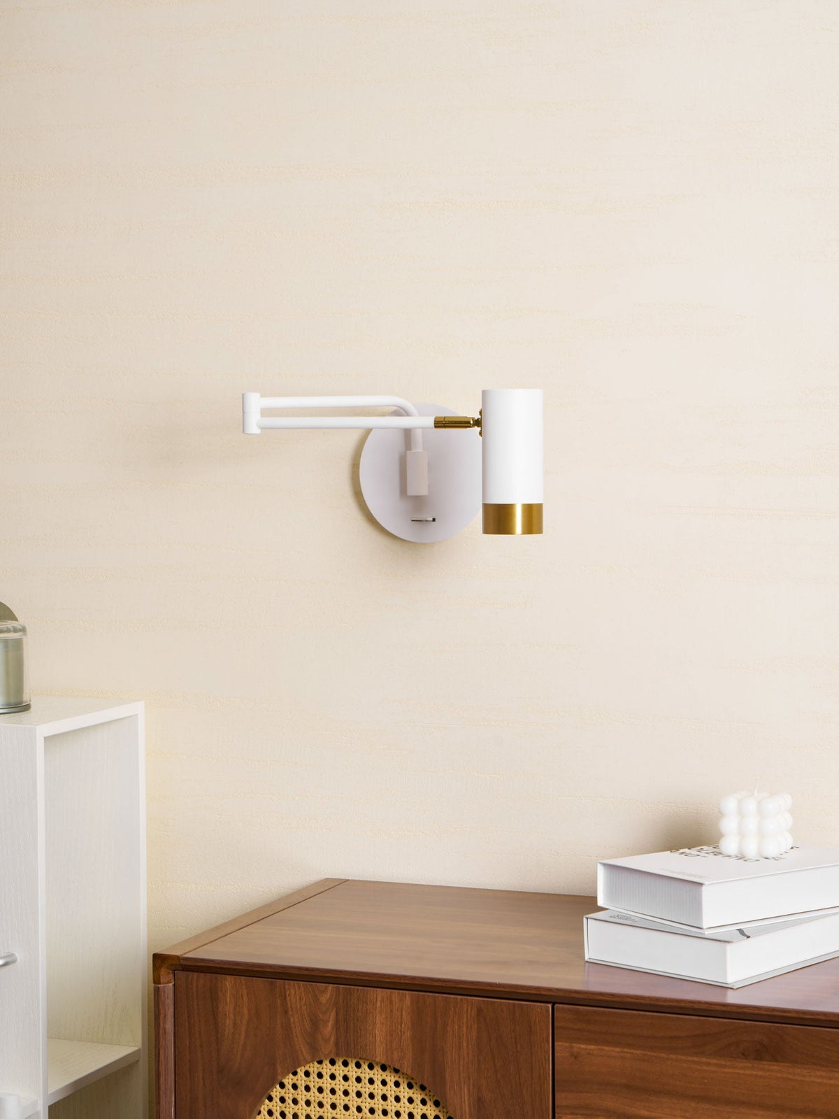 Ponari Linear Wall Light