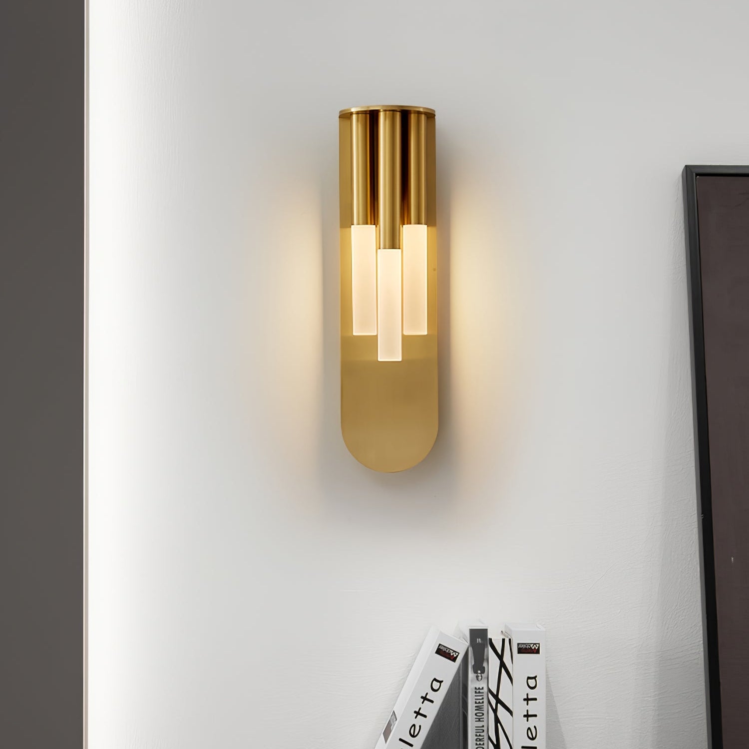 Rossan Wall Light