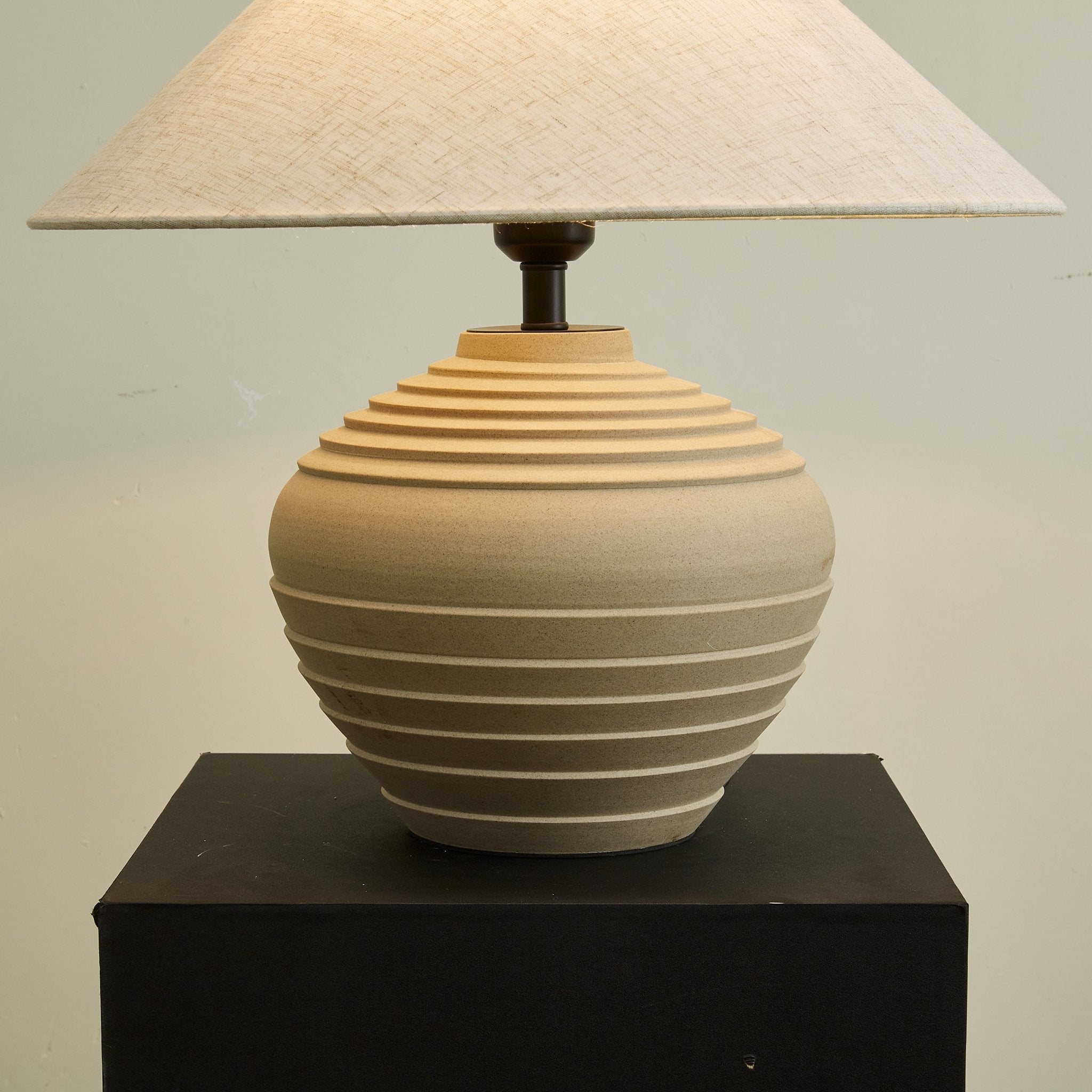 Seloti Table Lamp