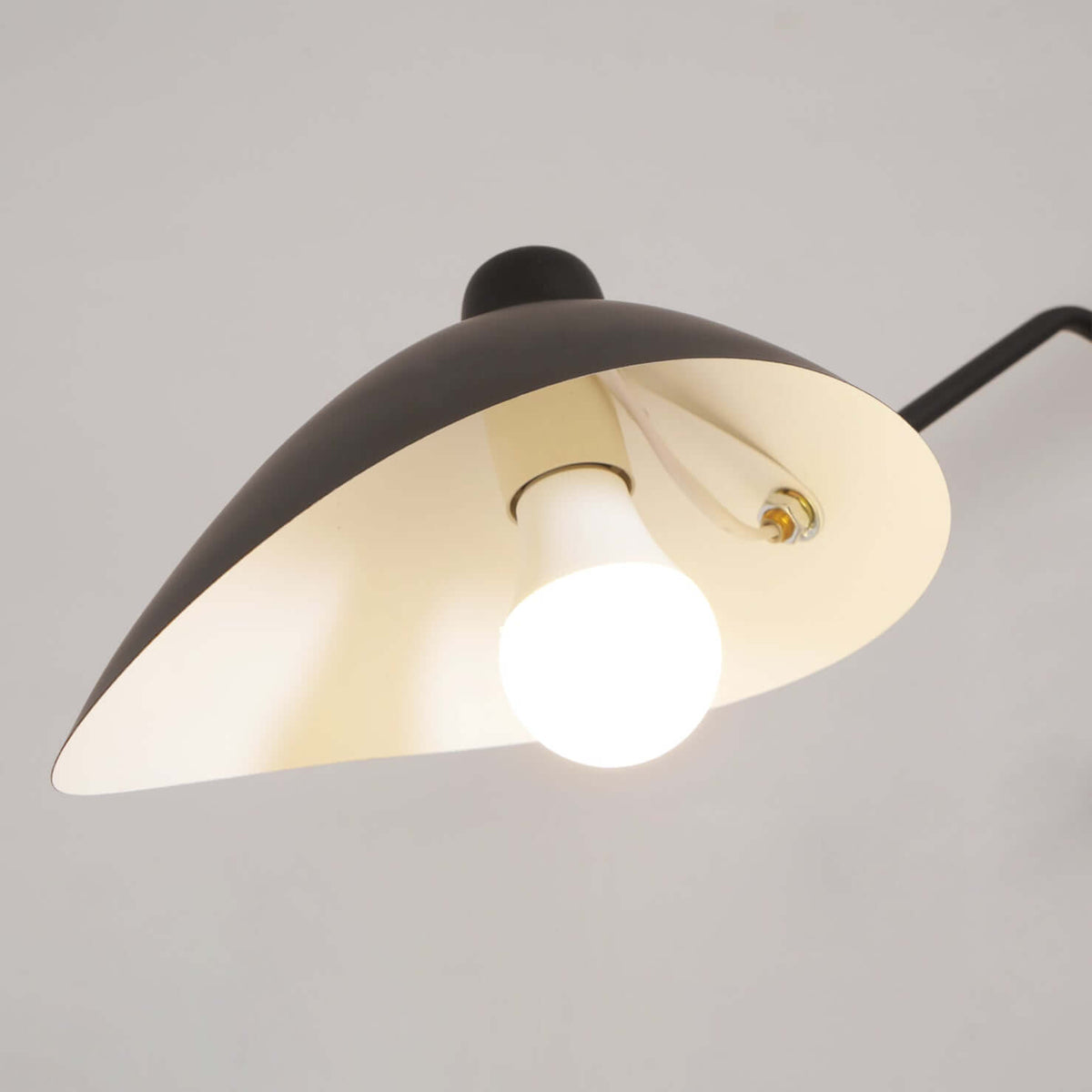 Samavar Linear Ceiling Light