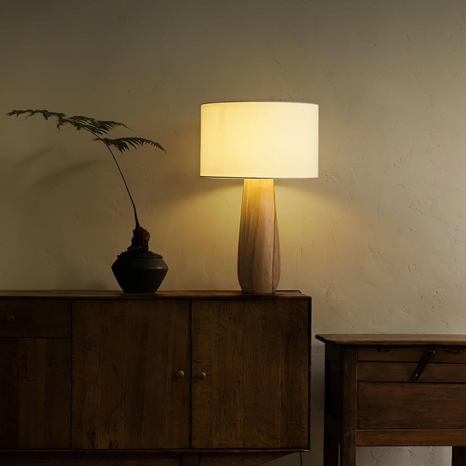 Sirenno Wooden Table Lamp