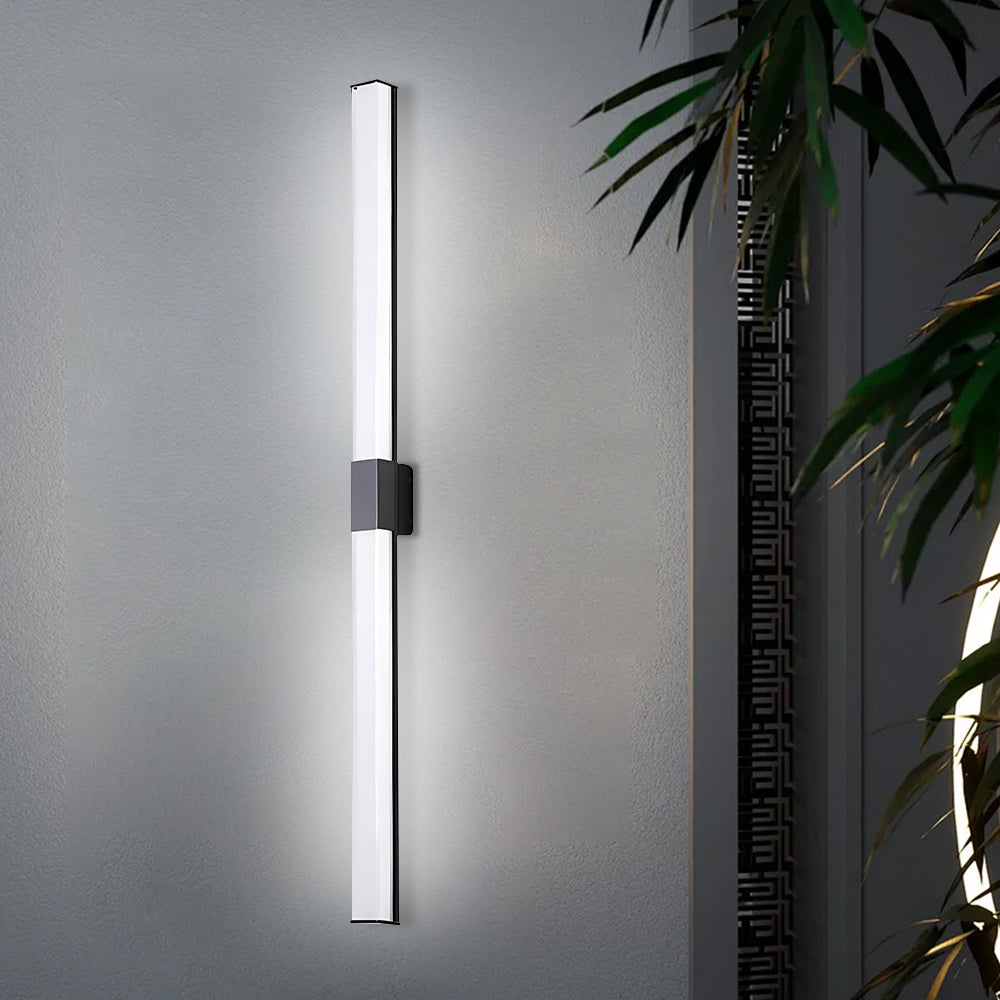 Mellaro Outdoor Wall Light