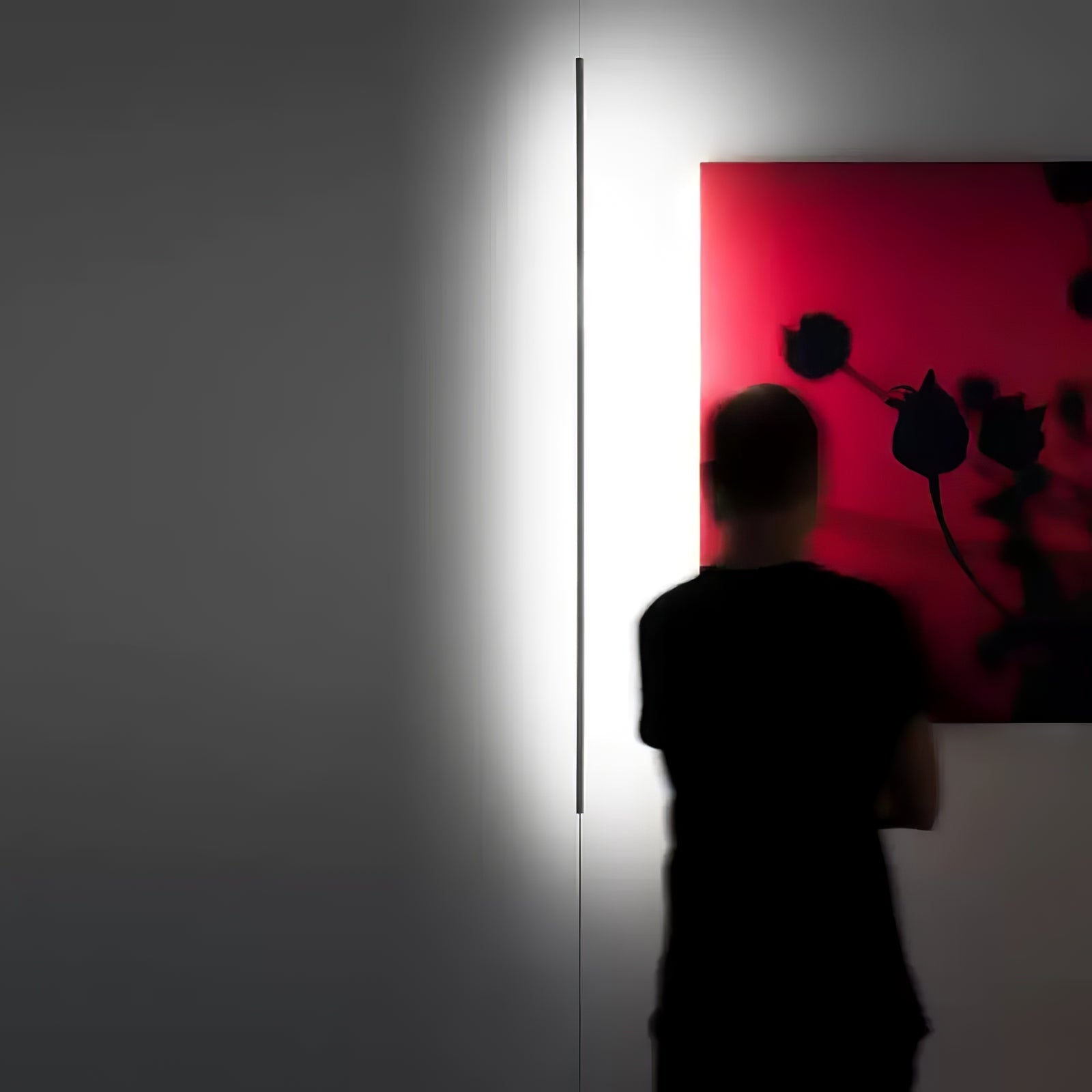 Tolvero Floor to Ceiling Light