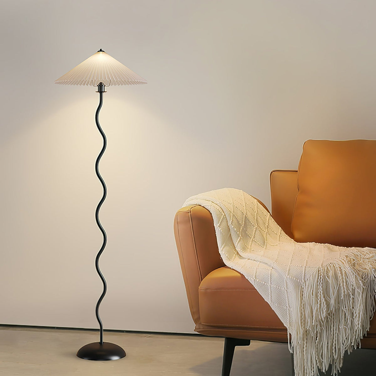 Giko Wavy Floor Lamp