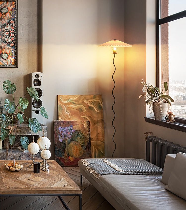 Giko Wavy Floor Lamp
