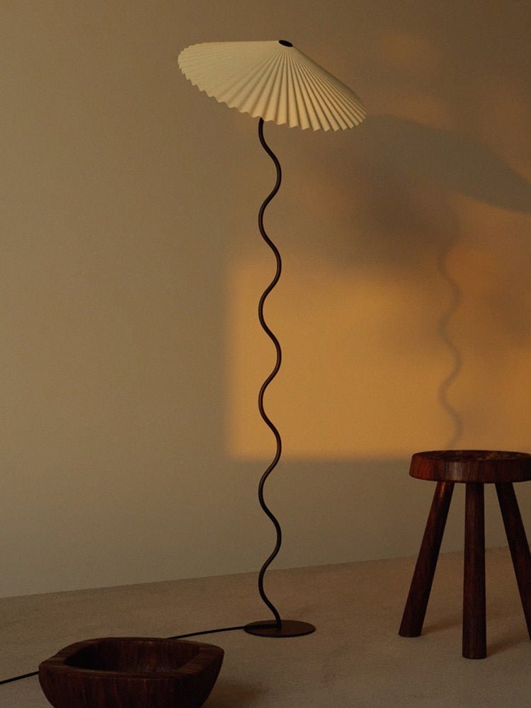 Giko Wavy Floor Lamp