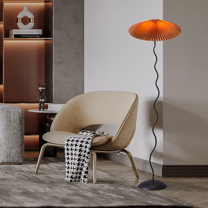 Giko Wavy Floor Lamp