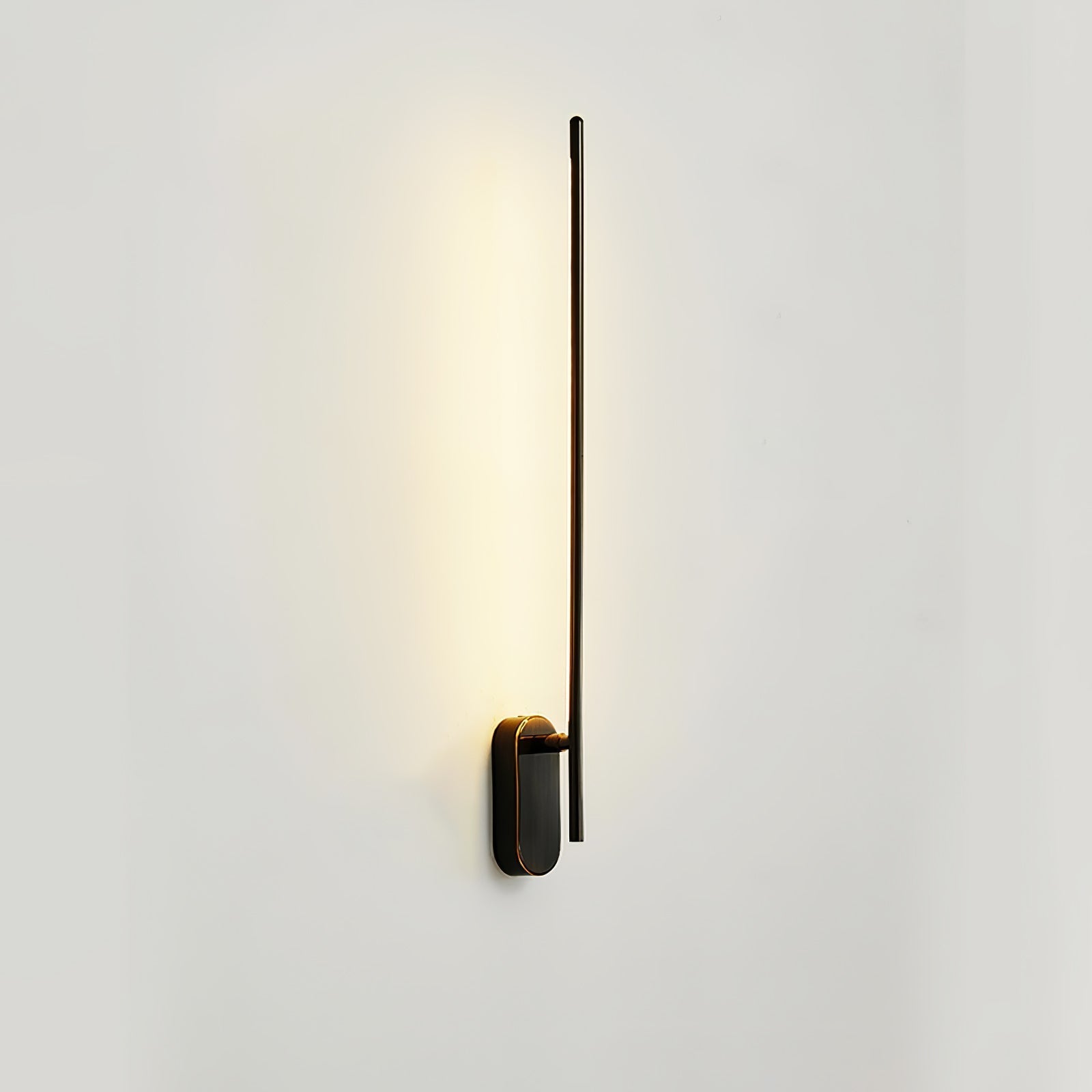 Elmoze Wall Light