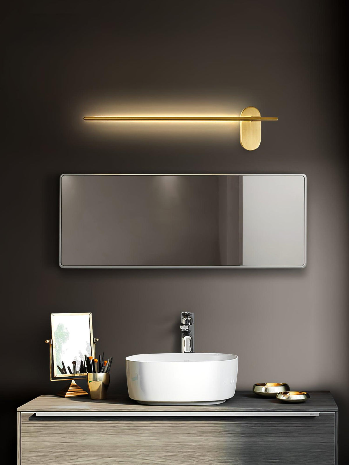 Bomina Linear Wall Light