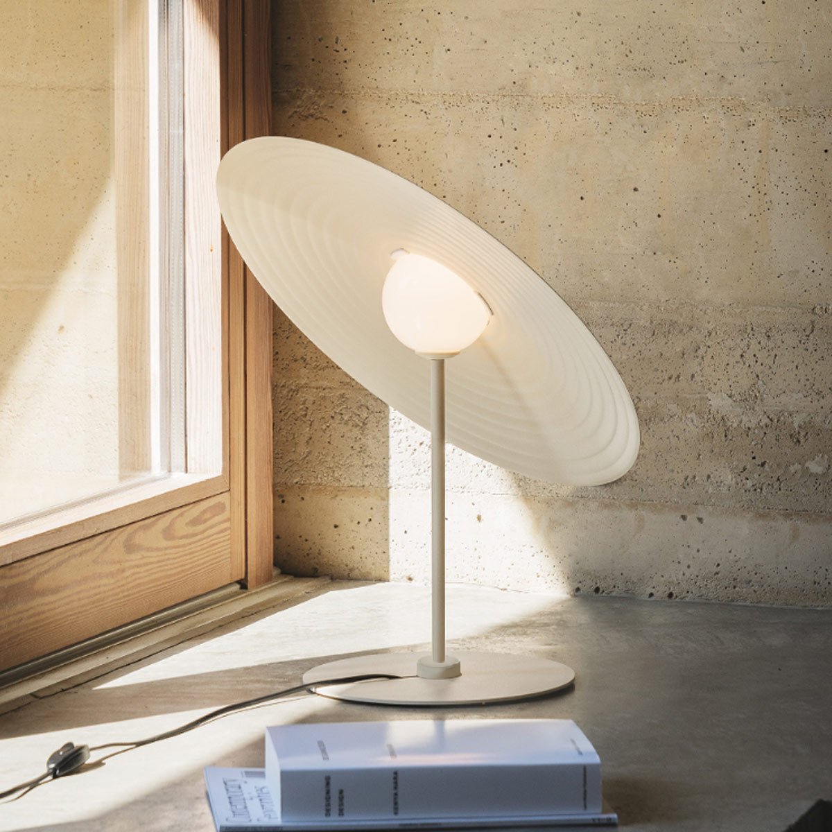 Mezon Table Lamp