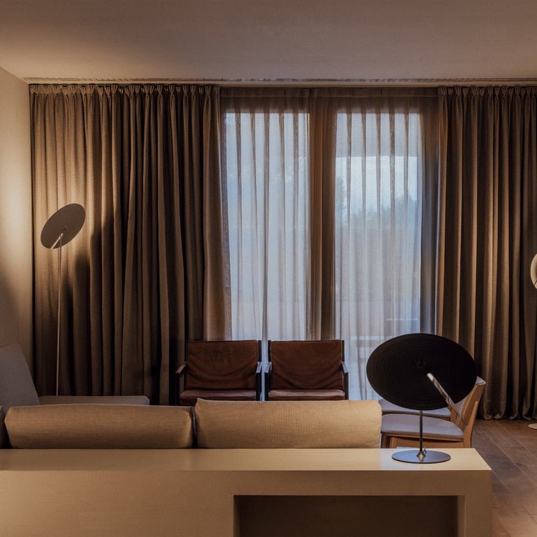 Mezon Table Lamp