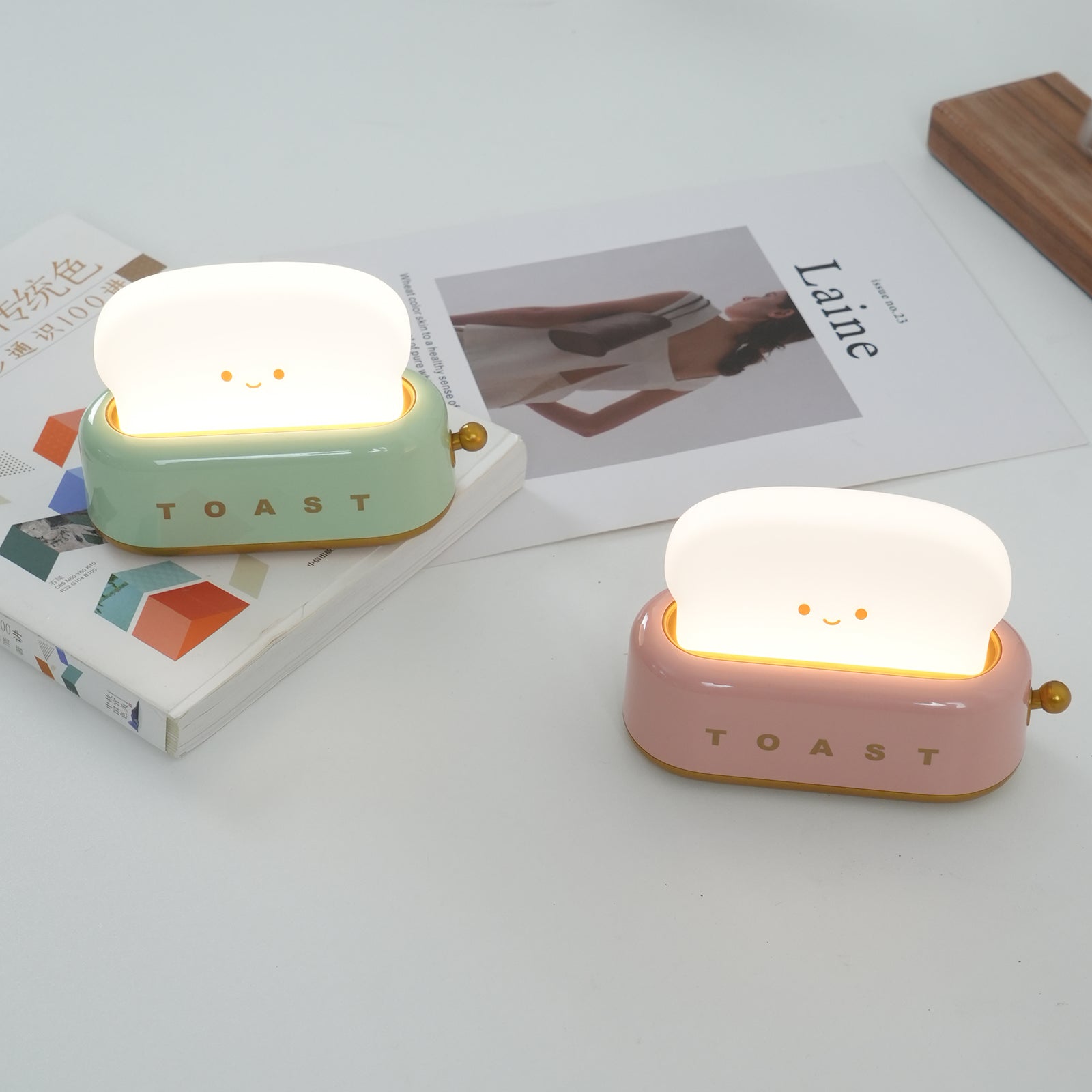 Toaster Table Lamp