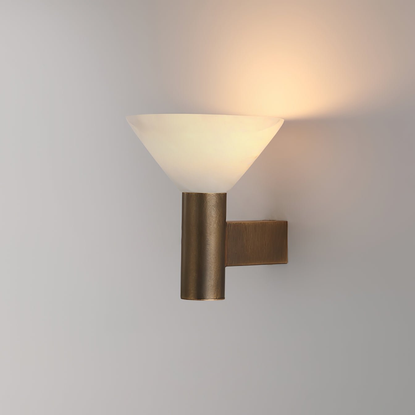 Atello Alabaster Wall Light
