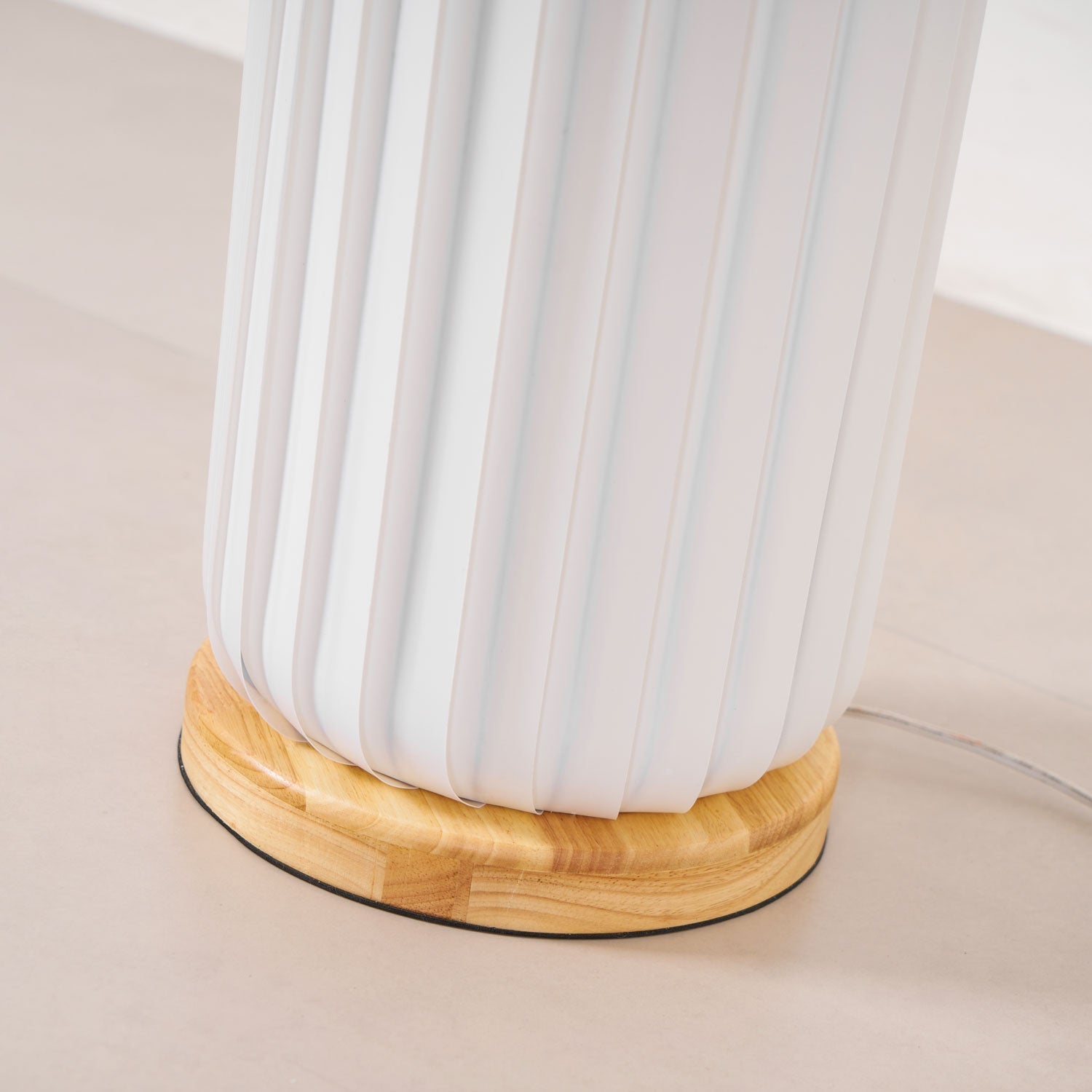 Torolem Floor Lamp