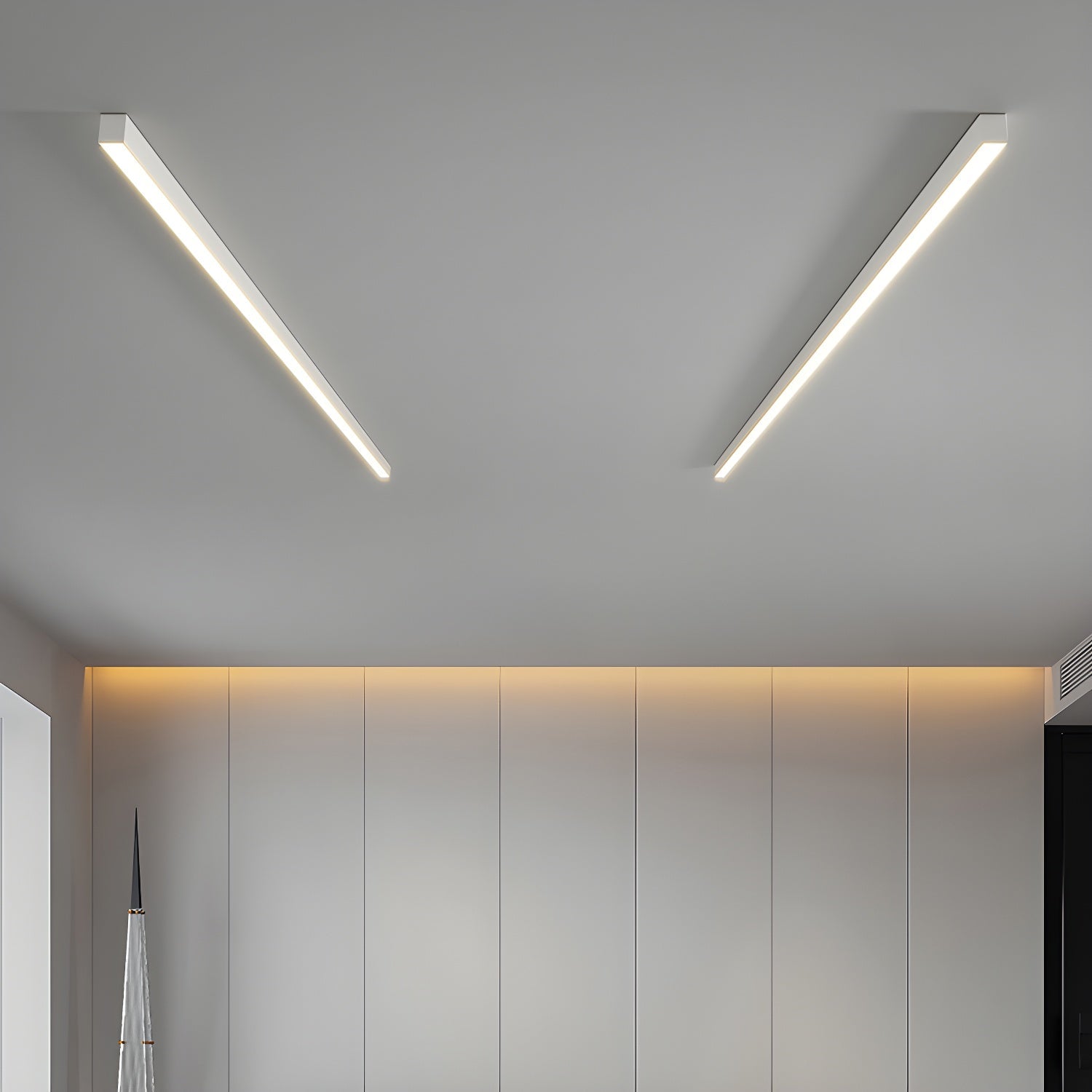 Seo Linear Ceiling Light