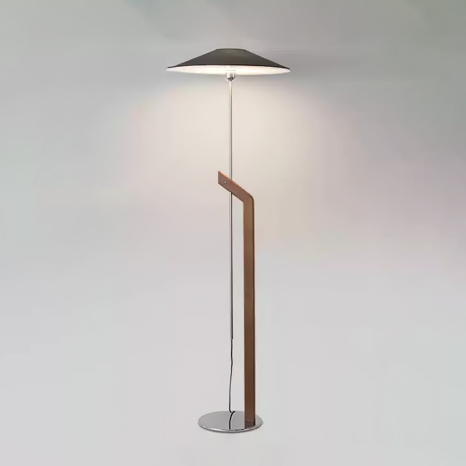 Oazera Floor Lamp