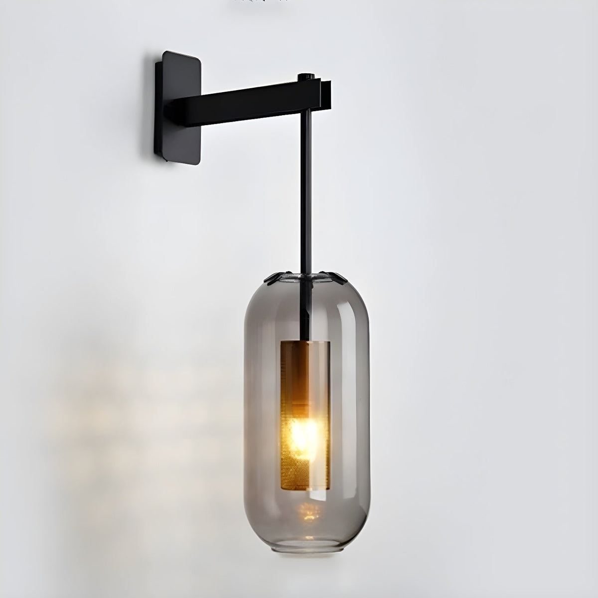 Tormula Globe Wall Light