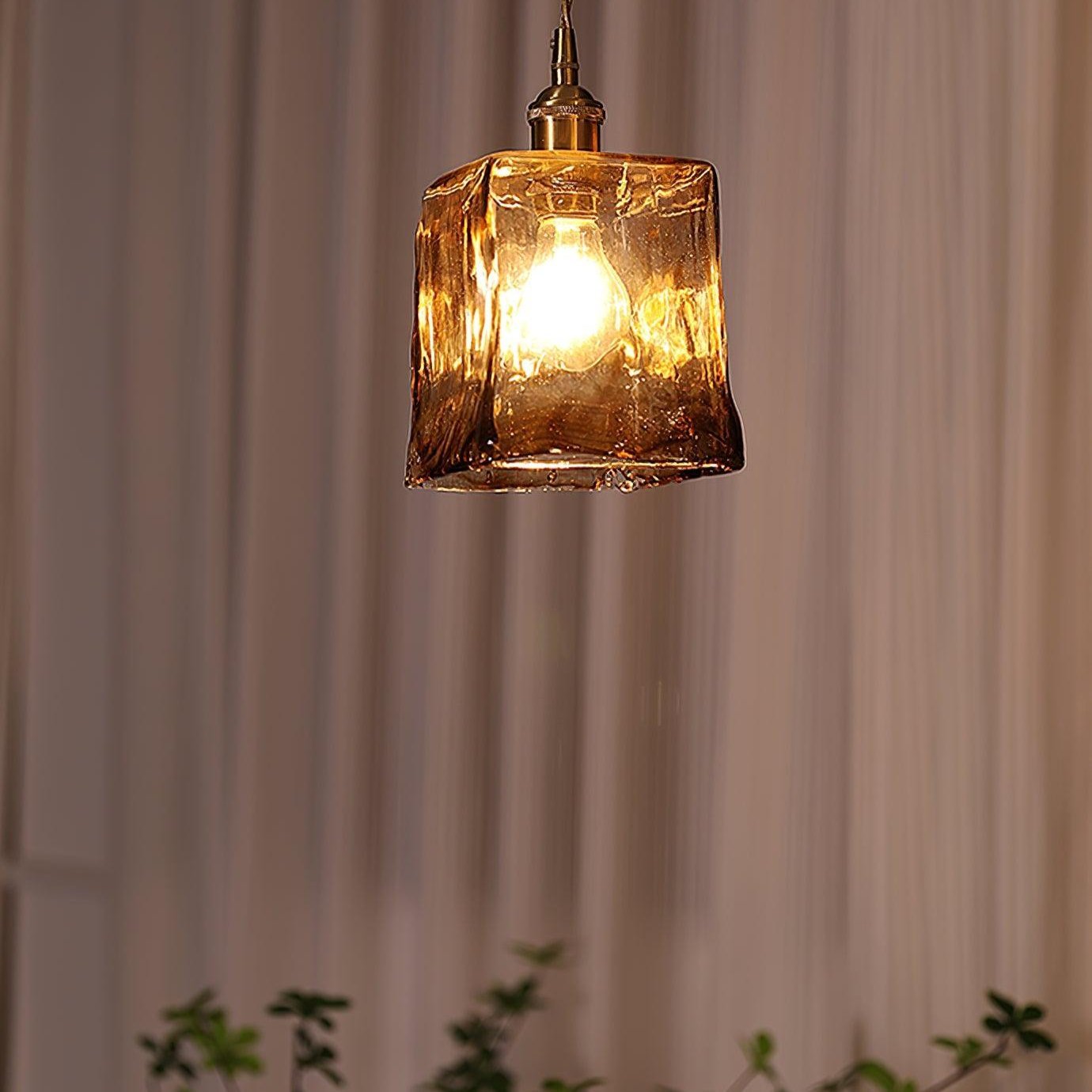 Varonne Vintage Pendant Light