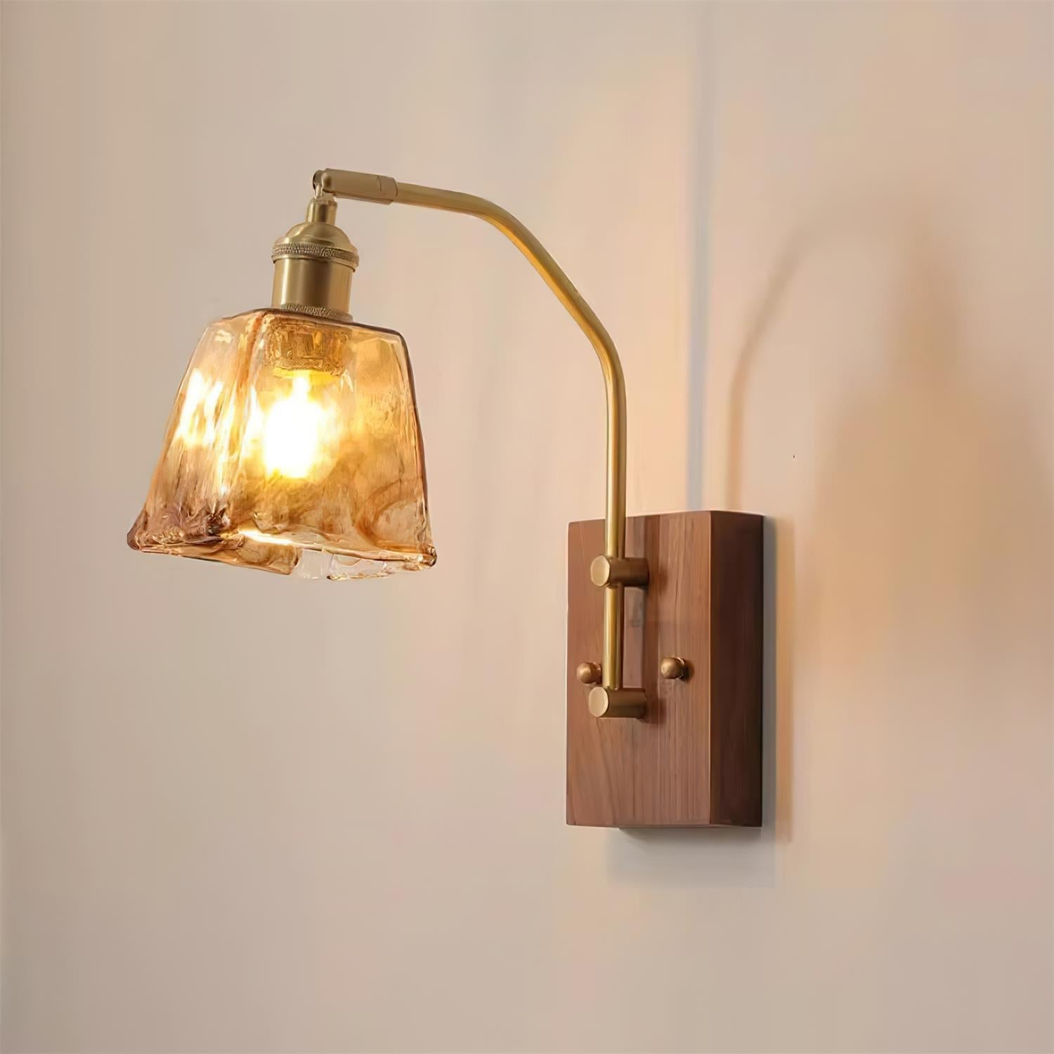 Rovessa Wall Light