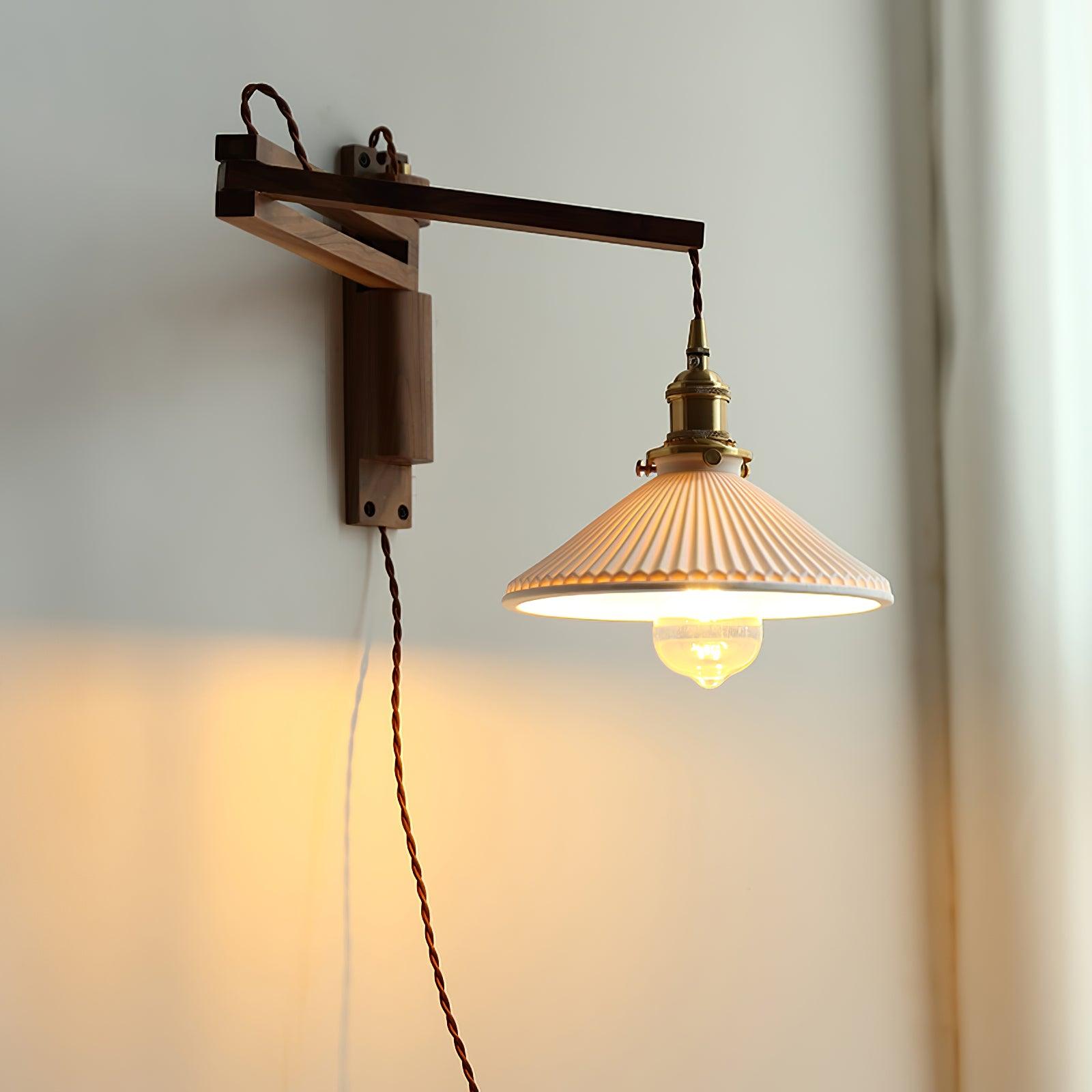 Wamose Wall Light
