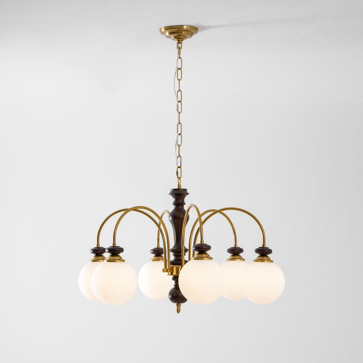 Relocim Classic Chandelier