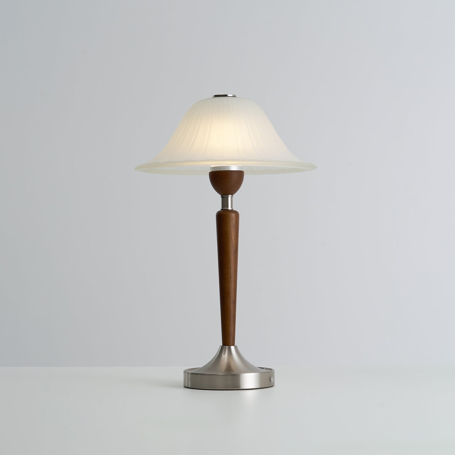 Wismo Vintage Table Lamp