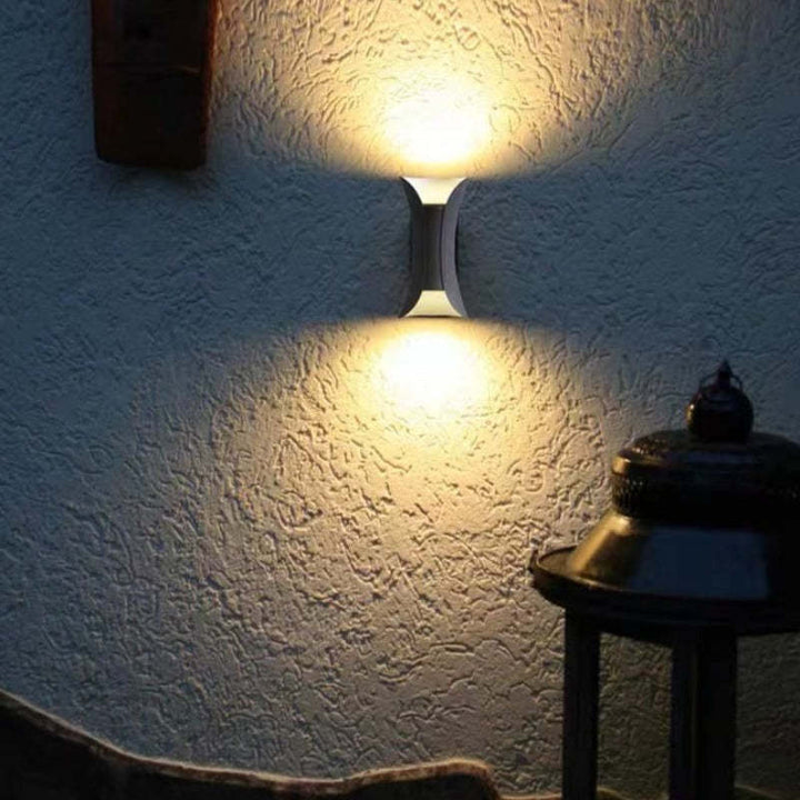 Otton Wall Light