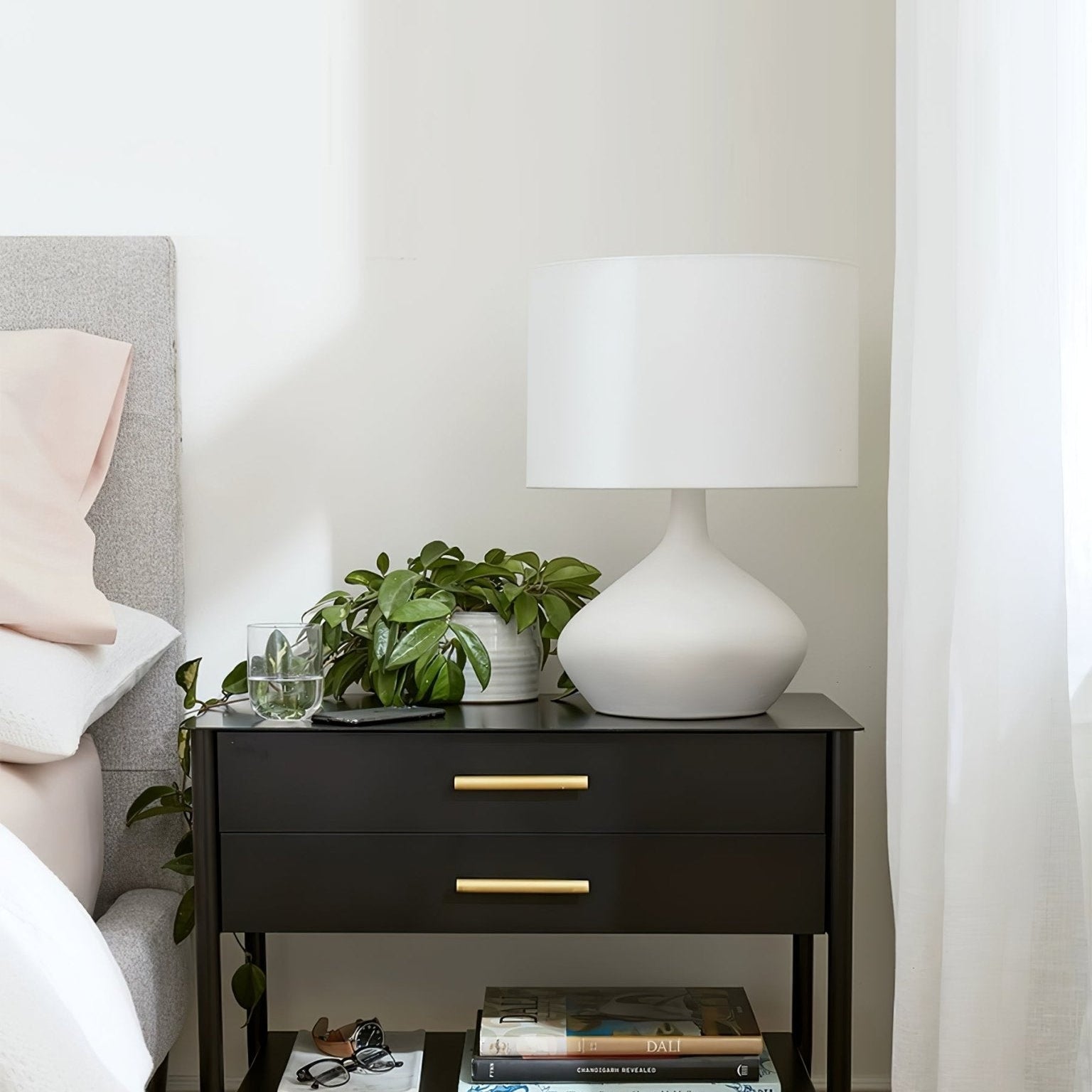 Cenilo Table Lamp